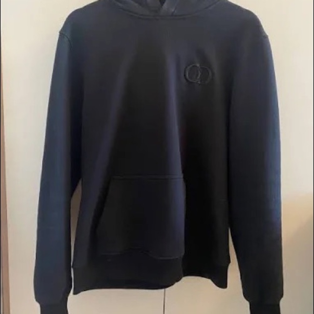 Beautiful black Dior hoodie - Picture 2 of 4